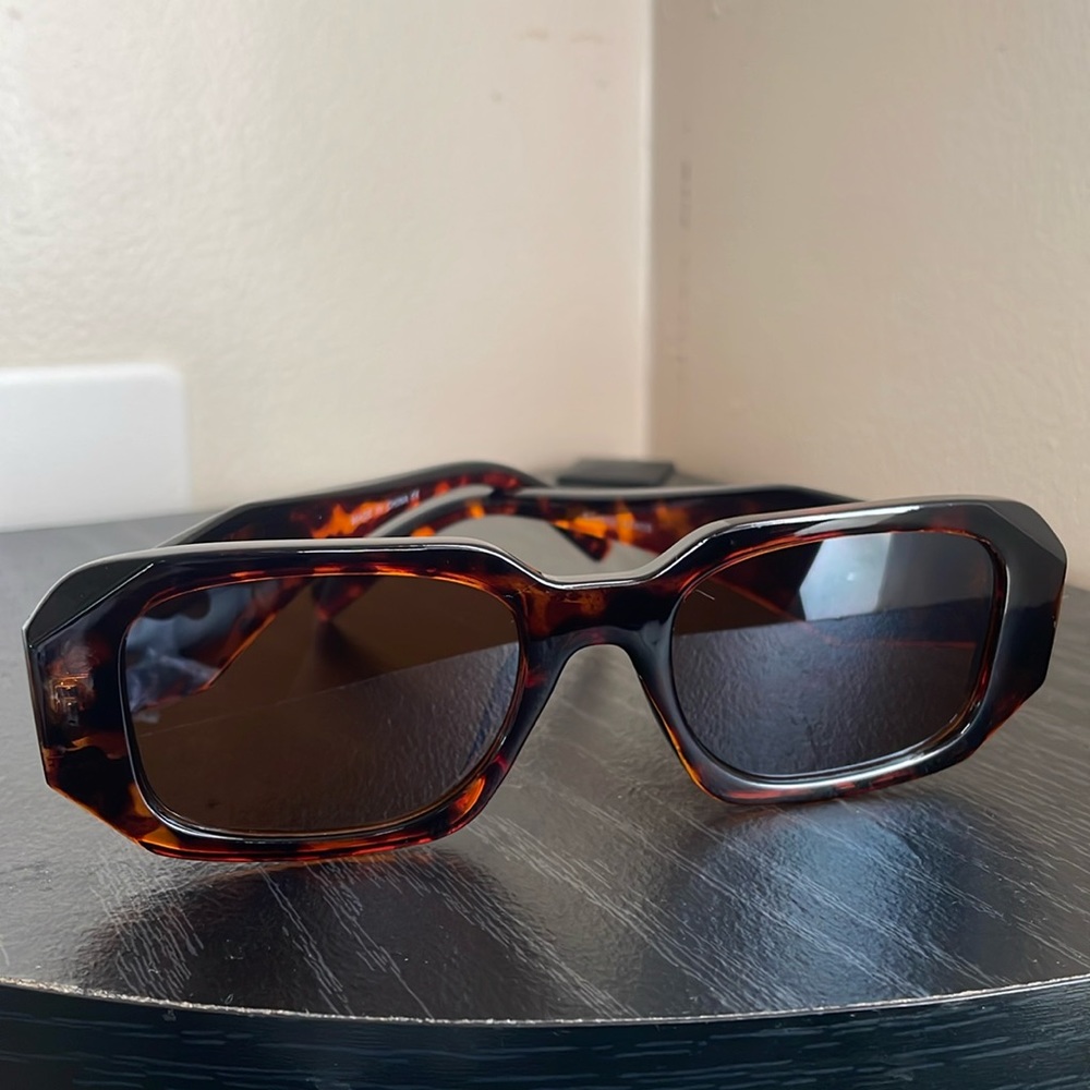 Brown Tone